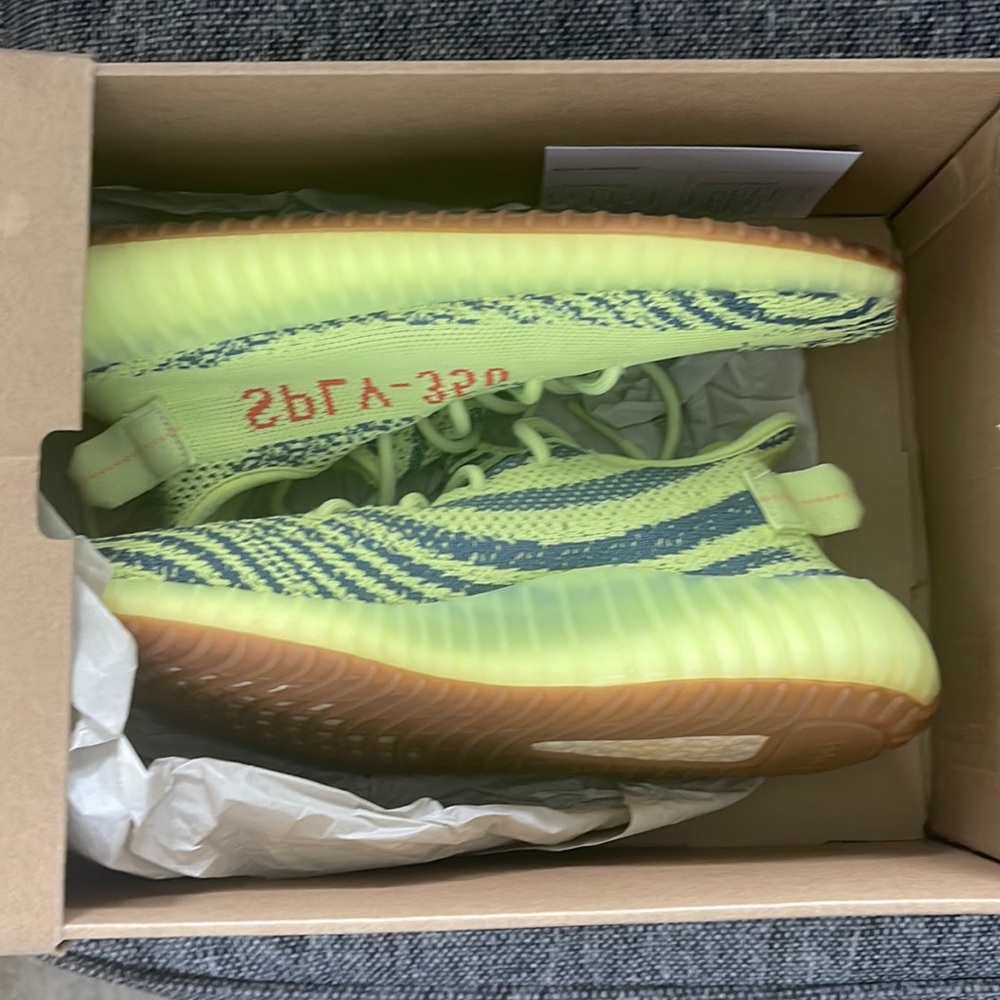 Yeezy Boost 350 Semi Frozen Yellow